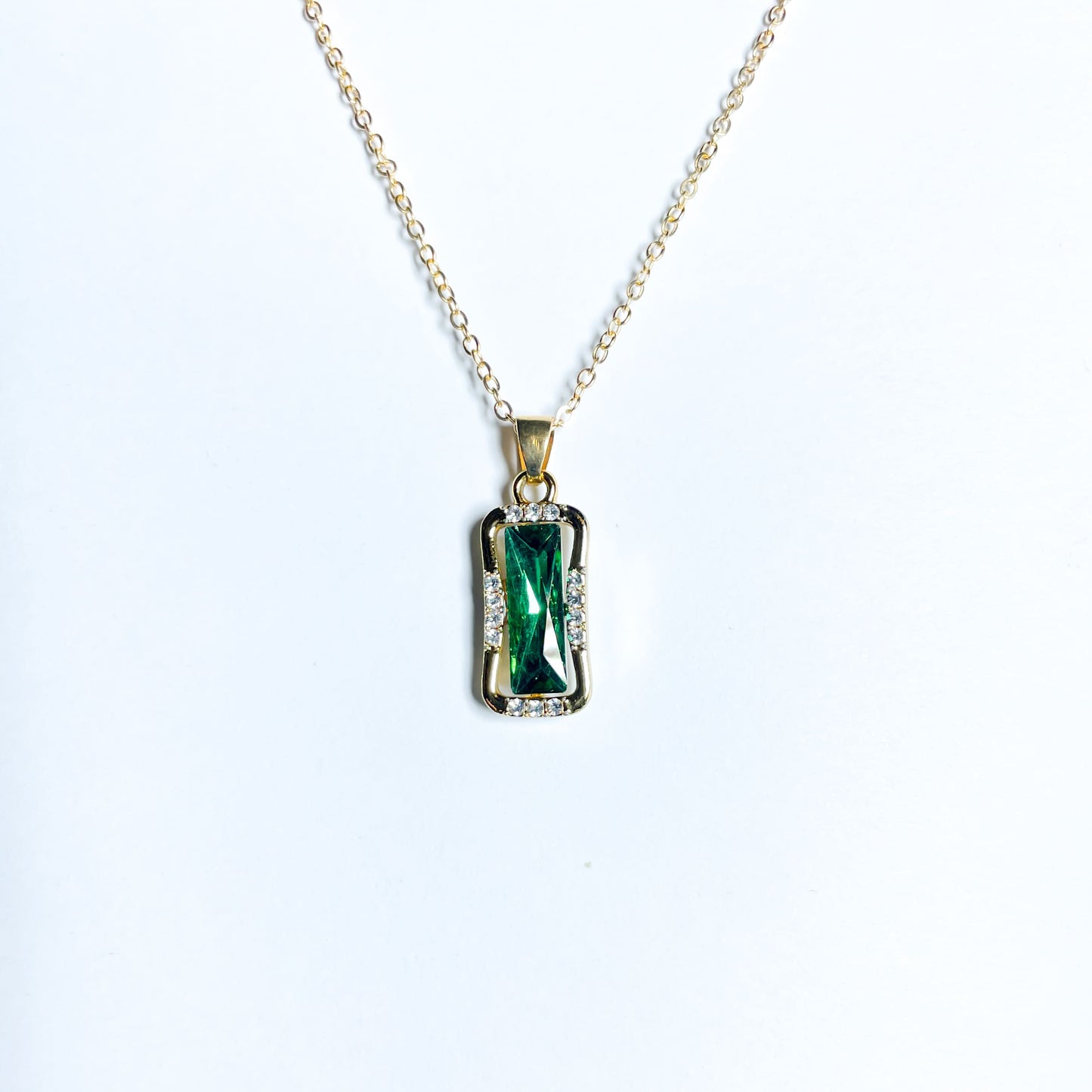 Elegant Rectangular Gemstone Pendant Necklace