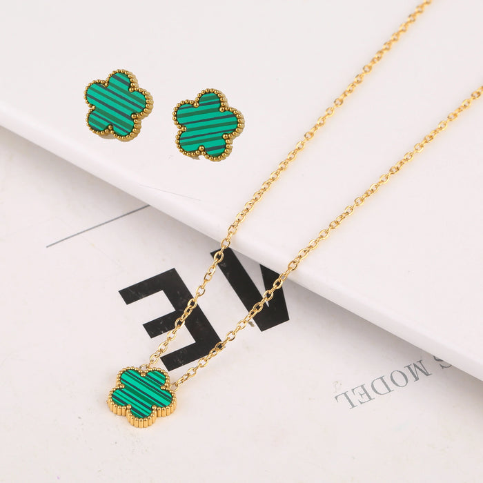 Clover Charm Bracelet